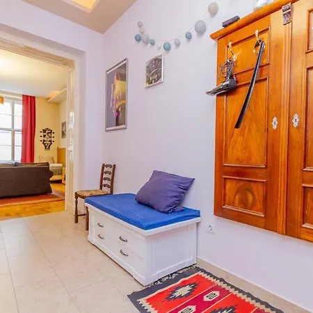 Synagogue Loft 3br Free Parking * Budapeste