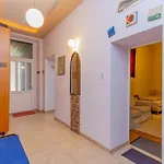 Synagogue Loft 3br Free Parking Daire Budapeşte